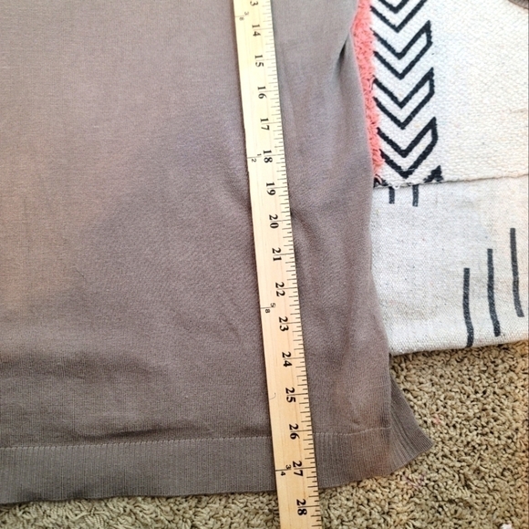 525 AMERICA TURTLENECK SWEATER W BELL SLEEVES, SZ LARGE - Picture 9 of 12